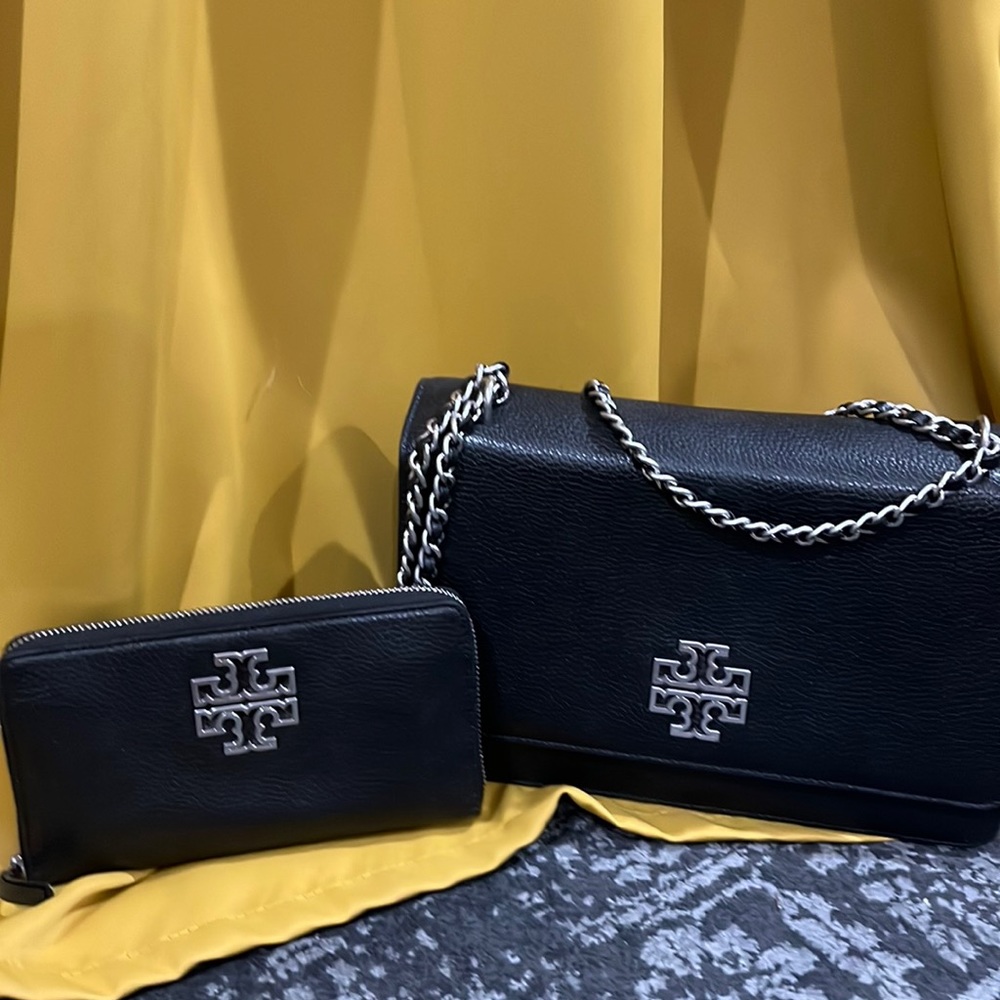 LIMITED EDTION TORY BAG AND WALLET